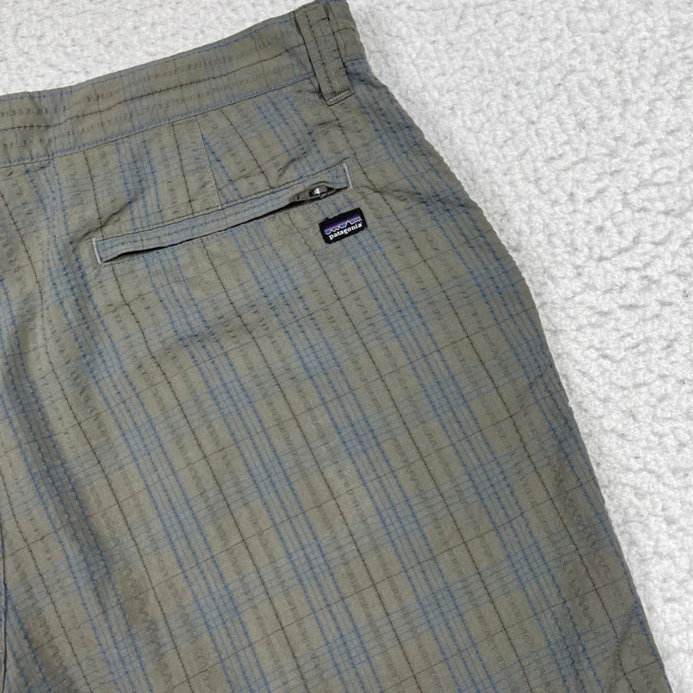 Patagonia Plaid Shorts Mens 34 Gray Organic Cotton Casual Outdoor 57627S9